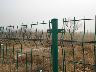 鐵網(wǎng)圍欄